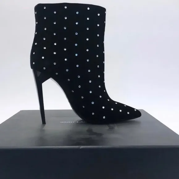 💄RAYE Tori Booties Black studded boots. size 38 7.5 Crystal Diamond Studs Suede