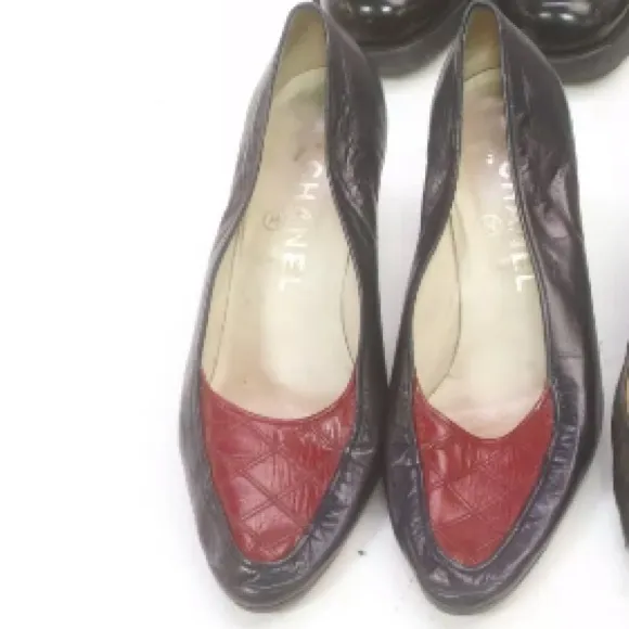 Red &amp; Black Chanel CC  leather heels 36 1/2 pumps