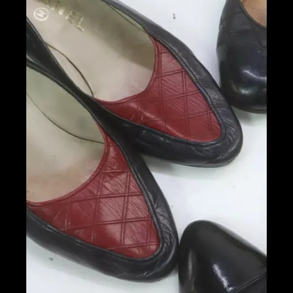 Red &amp; Black Chanel CC  leather heels 36 1/2 pumps