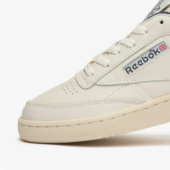 Reebok Club C VintageMen's/Shoes/Casual Sneakers/Casual Running Sneakers