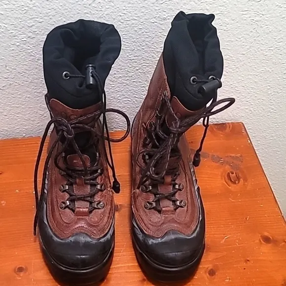 RICKY MEN'S WATERPROOF THINSULATE ULTRA ISULATION LEATHER/ RUBBER BOOTS SIZE 9