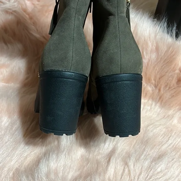 RIVER ISLAND BOOTS size 9/39 DARK GREEN /GREY SUEDE BLOCK HEEL