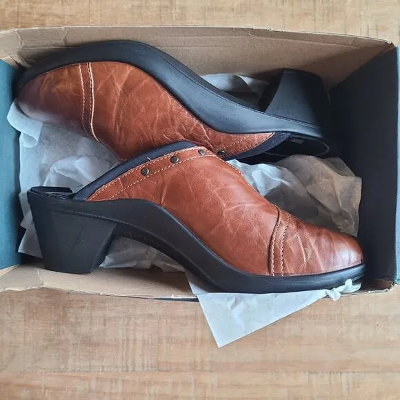 Romika Mokassetta Shoes Women's Size 41 Leather Brown Studded Mules NEW