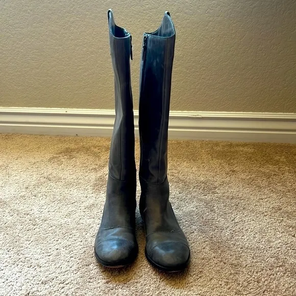 ROSEGOLD. knee length leather boots