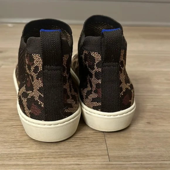 Rothy’s The Chelsea Shoes Slip On Sneakers Wildcat Cheetah Leopard Brown 8