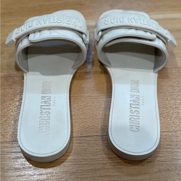 Rubber Macrocannage Dio(r)evolution Slide Sandals
