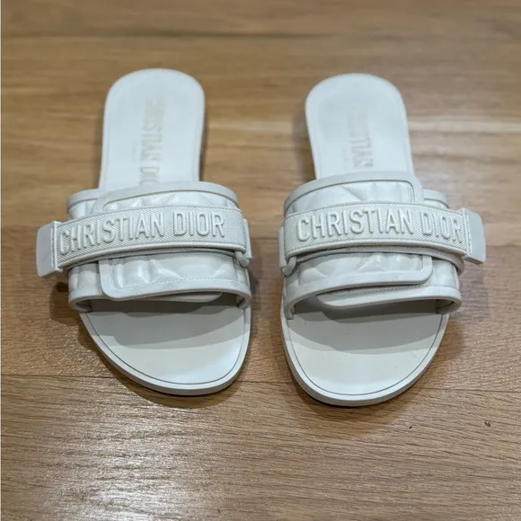 Rubber Macrocannage Dio(r)evolution Slide Sandals