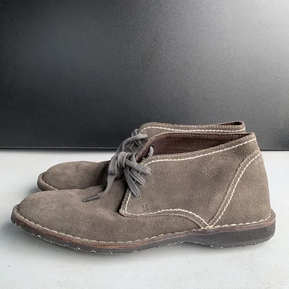 S326 John Varvatos Men’s Size 9 Weathered Suede Chukka Boots Star USA Brown Gray