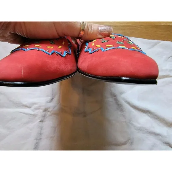 Sacha London Shoes Size 10 B Red Embroidered Whimsical Boho Slip-on Women's