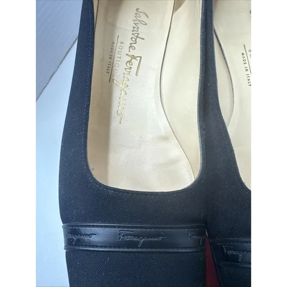 SALVATORE FERRAGAMO Boutique SONIA FABRIC Women's Shoes  SIZE 7B Great Condition