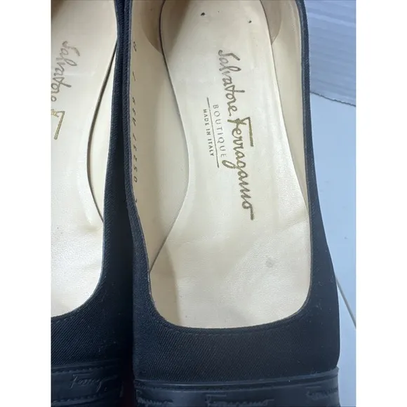 SALVATORE FERRAGAMO Boutique SONIA FABRIC Women's Shoes  SIZE 7B Great Condition