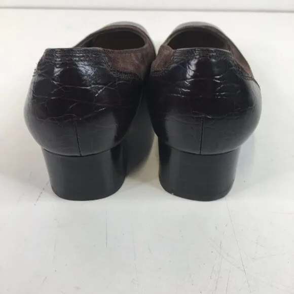 Salvatore Ferragamo Classic Wingtip Brown Leather and Suede Low Heel Size 8.5