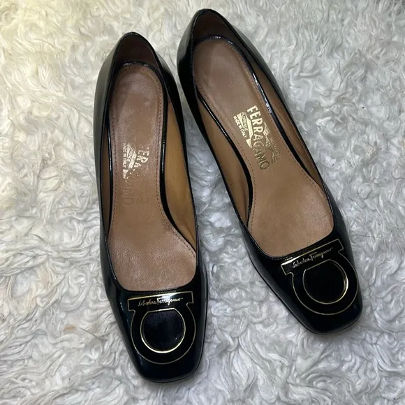 Salvatore Ferragamo Sanna Nero Nappa calp size 8.5 us