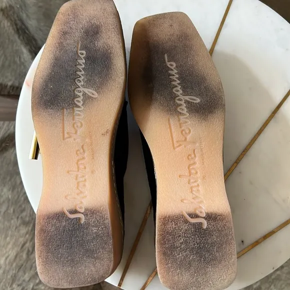 Salvatore FERRAGAMO shoes size 8.5 2A(narrow)