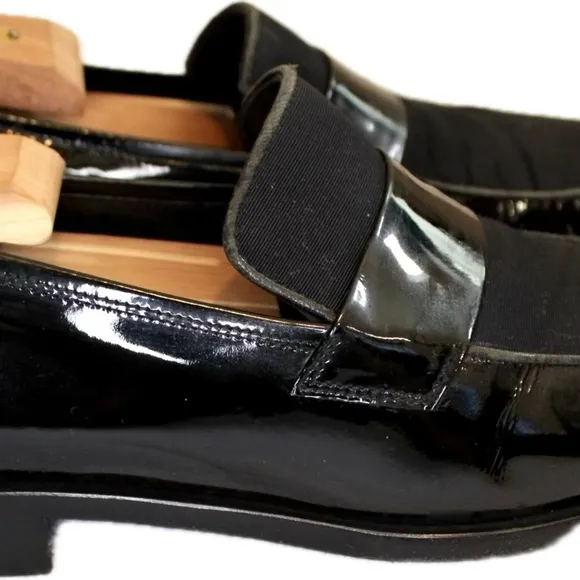 Salvatore Ferragamo tuxedo dress shoes 8. Patent leather. Suit or Tux.‌
