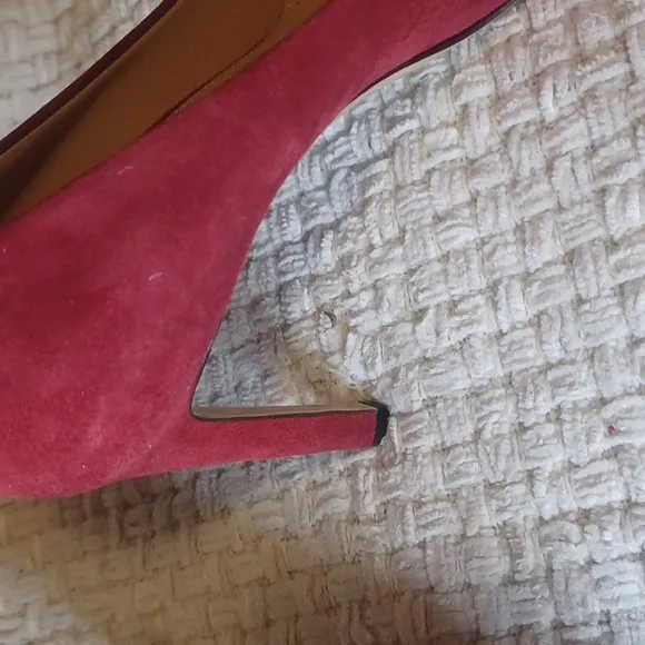Salvatore Ferragamo Women's Burgundy Suede Pumps