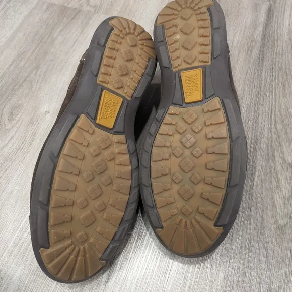 Samuel Hubbard Great Strides Brown Suede Shoes. Size 9