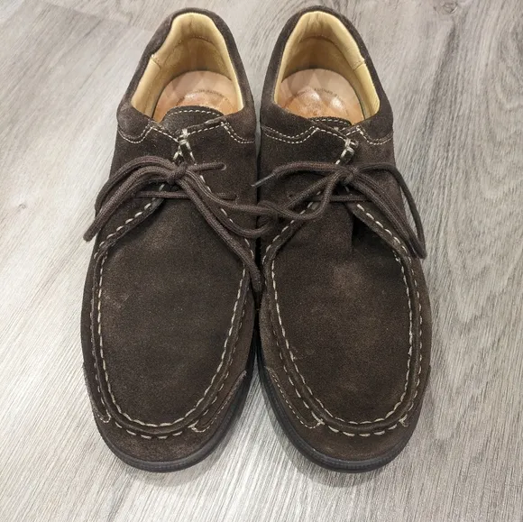 Samuel Hubbard Great Strides Brown Suede Shoes. Size 9