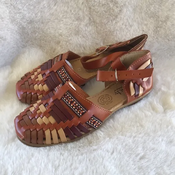 Sandy Exclusivas  Little Girl Huaraches Sandals Size 3