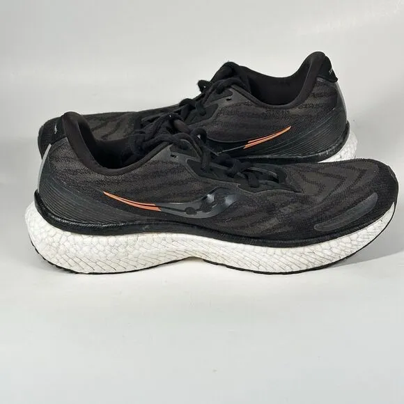 Saucony Truimph 19 Mens Black White Running Shoes Sneakers S20678-10 Size 10.5