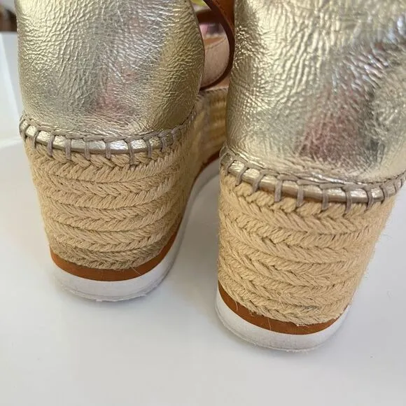 See By Chloe Glyn Sandal in Light Gold 38