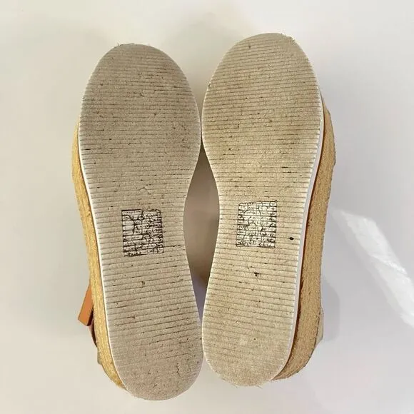 See By Chloe Glyn Sandal in Light Gold 38