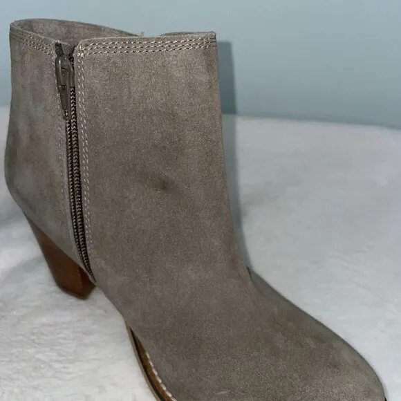 Seychelles Clavichord II Taupe Grey Booties Suede Ankle Boots Urban UO Women's 8