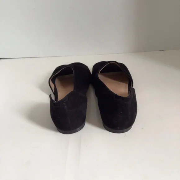 Seychelles Passport d'orsays soft suede. Size 9