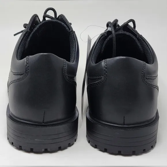 Shoes for Crews Men's Cambridge Slip Resistant Shoes Size 7  Black New