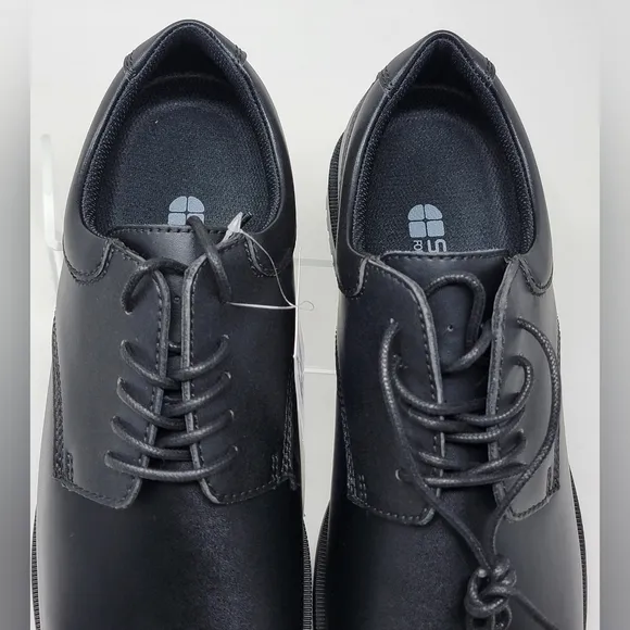 Shoes for Crews Men's Cambridge Slip Resistant Shoes Size 7  Black New