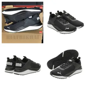 size 13 Puma men shoes in black