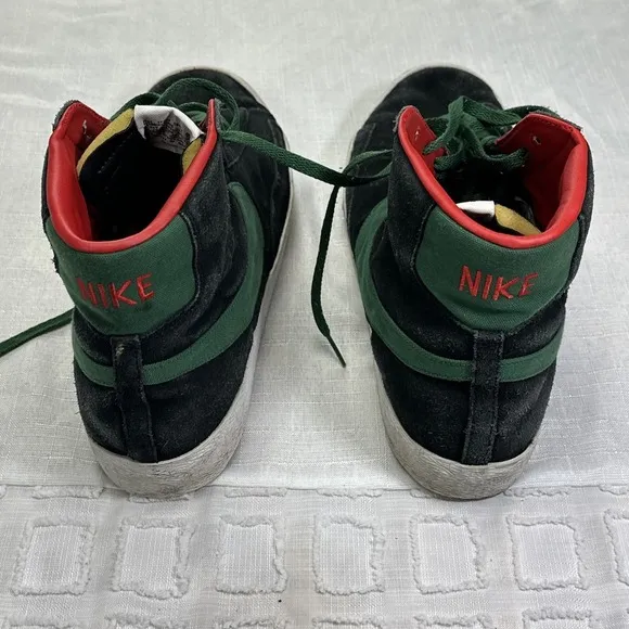 Size 15 Nike Suede Like Black  Green Swoosh‎ Red Trim Tongues Foam Shows  Derby