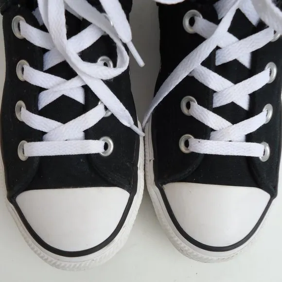 SIZE 3 youth. CONVERSE All Star Chuck Taylor sneakers shoes.