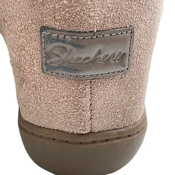 Sketchers Women 9.5 Pulley Boots Tan Suede Rubber Sole Faux Fur Hidden 3” Wedge
