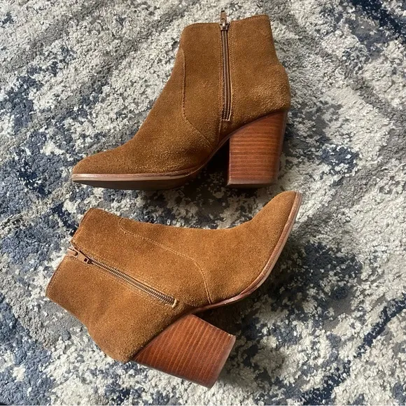Soludos Emma Suede Ankle  Boots 6.5