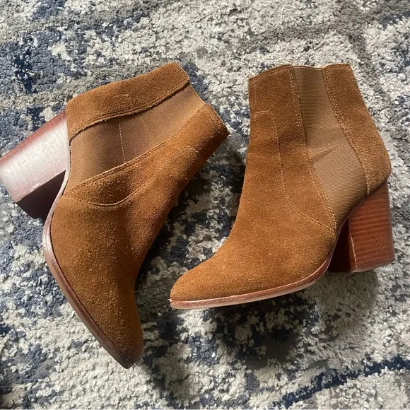 Soludos Emma Suede Ankle  Boots 6.5