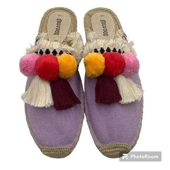 🆕{SOLUDOS} Pom-Pom Tassel Sandals