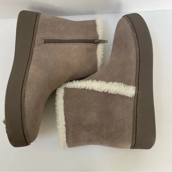 Soludos Women Whistler Cozy Ankle Boots In Mineral Grey Size 8.5