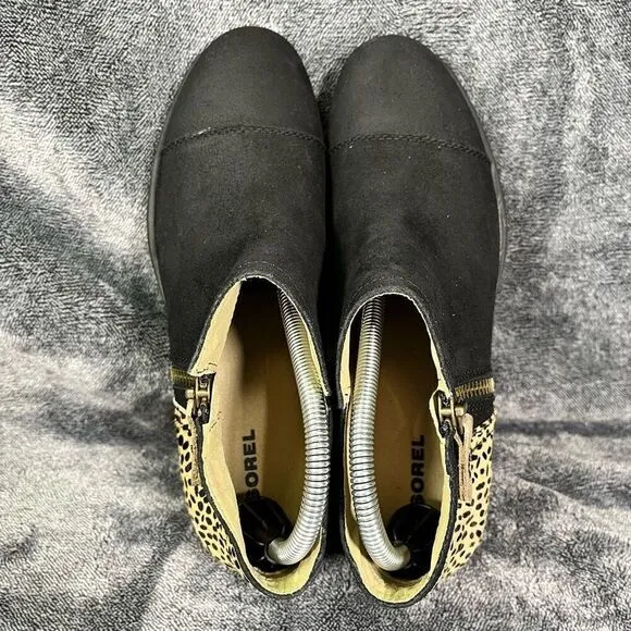 Sorel  Black/Tan Animal Print Suede Leather Side Zip Ankle Booties size 8.5