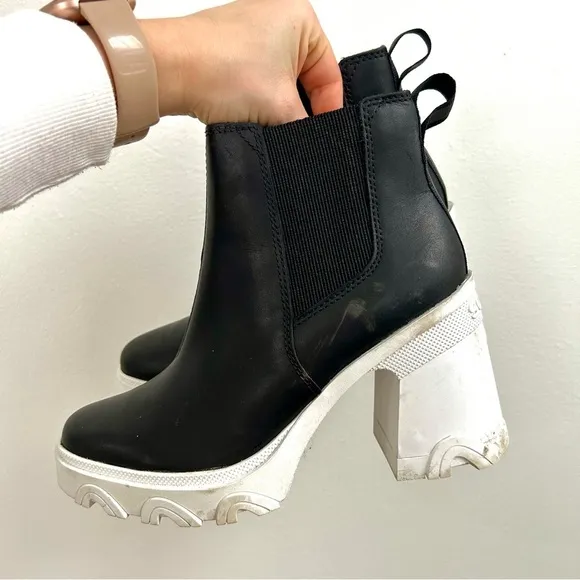 SOREL Brex Black &amp; Sea Salt White Rubber Block Heel Boots - Anniversary Edition