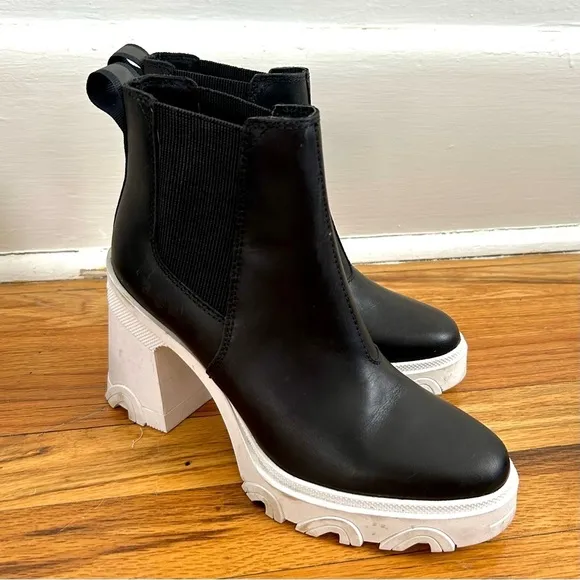 SOREL Brex Black &amp; Sea Salt White Rubber Block Heel Boots - Anniversary Edition