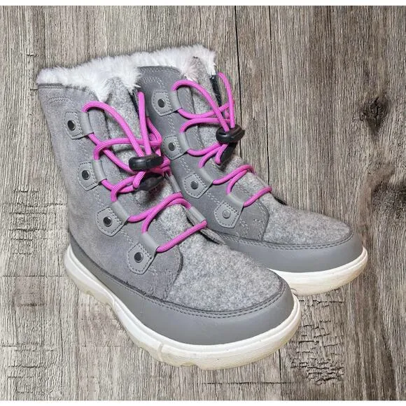 Sorel gray and pink suede winter boots size 2