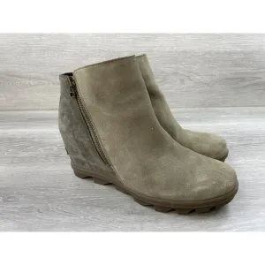 Sorel Joan of Arctic II Women's 10 Beige Suede Leather Side Zip Wedge Ankle Boot