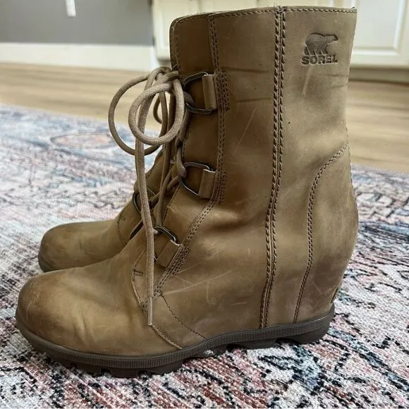Sorel Joan of Arctic Wedge II Boots in Ash Brown Size 10 NL3018-240