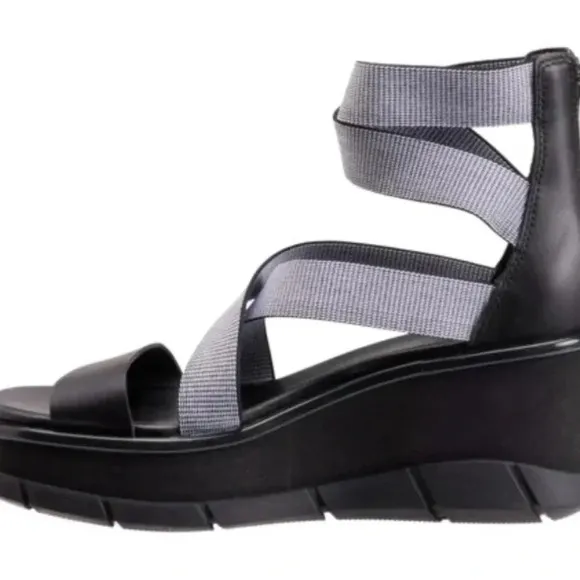 Sorel Joanie III Sport Strap Sandals - Leather Grey&amp;Black