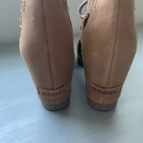 SOREL Joanie Il leather wedge sandals