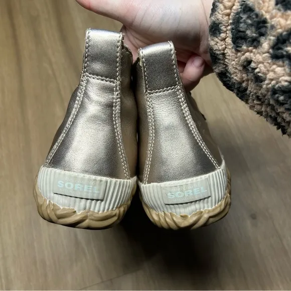 Sorel metallic out n about water proof rubber duck boots