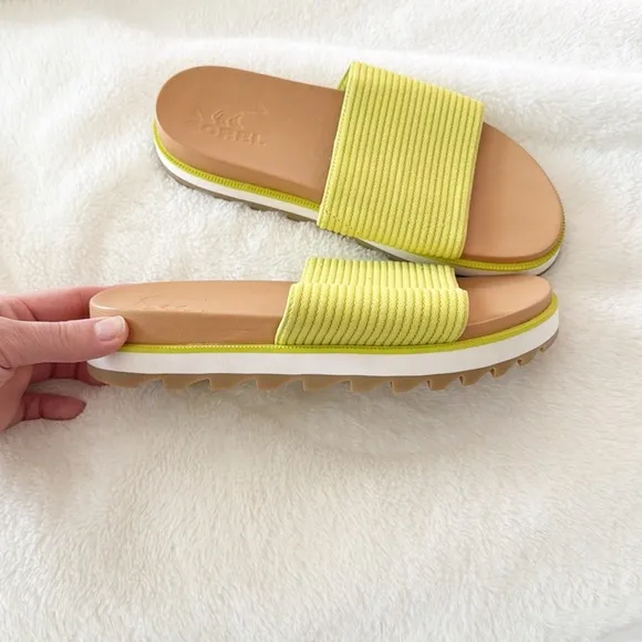 Sorel neon yellow Bolt, Gum, Roaming Easy Slide Sandals, Sizes 6.5