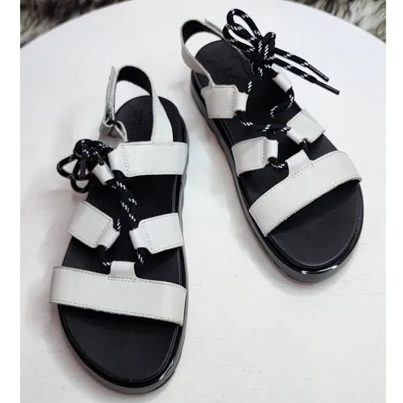 Sorel Roaming Lace Up Leather Sandals in Black White