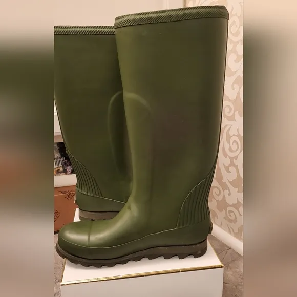 Sorel Women's Olive Green Matte Tall Rubber Rain Boots